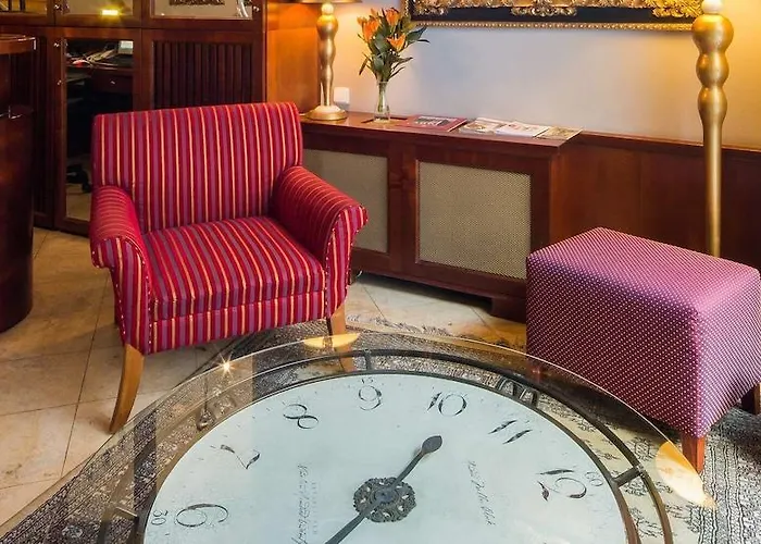 Hotell The Golden Wheel 4*