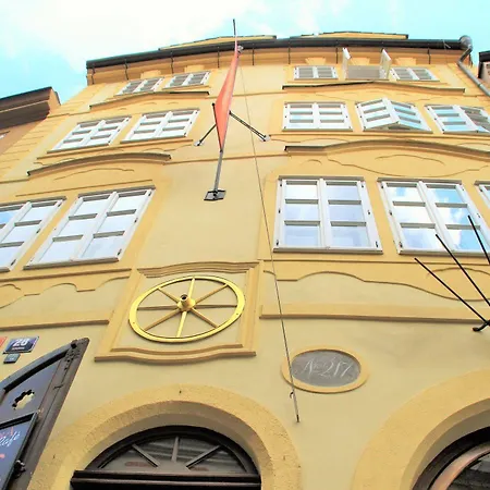 The Golden Wheel Прага