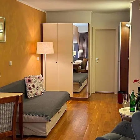 Hotel Lh Golden Wheel 4*