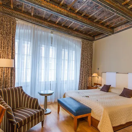 The Golden Wheel Hotel Prag