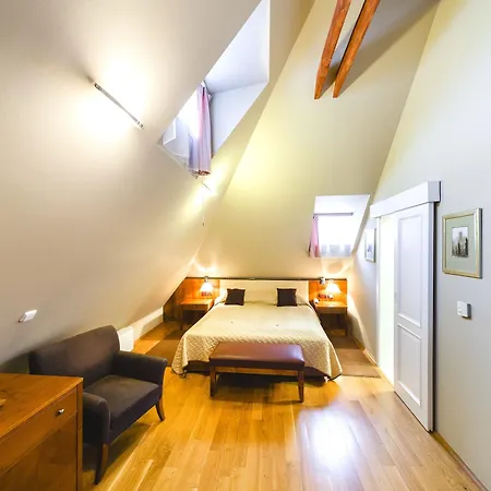 Hotel U Zlatého Kola