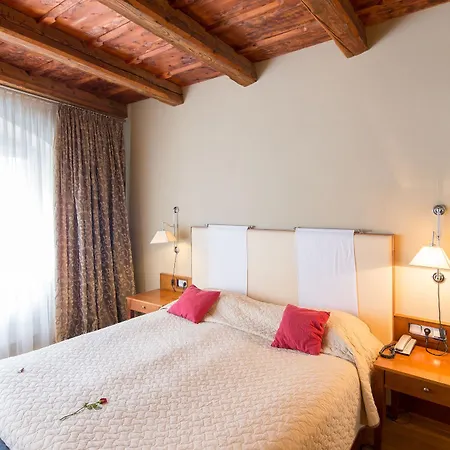Hotel U Zlatého Kola