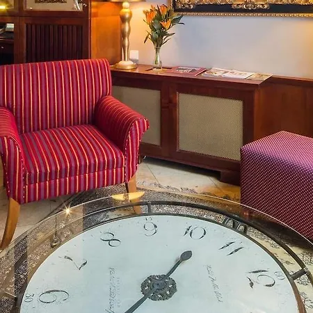 Hotel U Zlatého Kola 4*