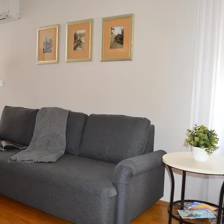 U Zlatého Kola Hotel 4*